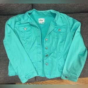 Ladies size XL Live a Little Seafoam Green color Jacket.  Like New condition.